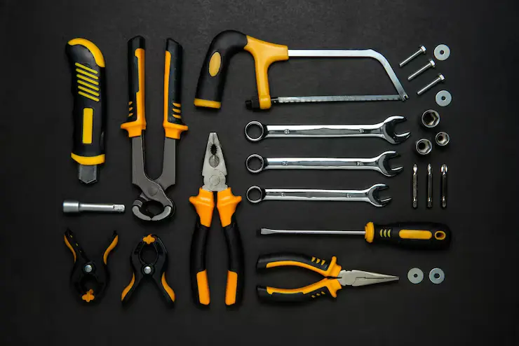 Tools & Hardware